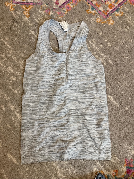 Athleta Tops - Athleta Gray Space-Dye momentum Racerback Tank